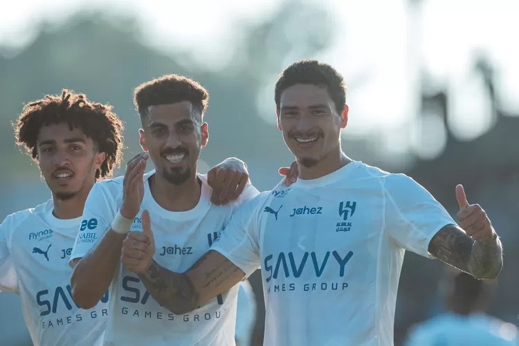 Darwin Nunez Cetak Gol Debut pada Laga Uji Coba