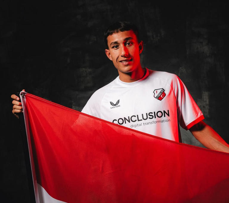 Miliano Jonathans Siap Perkuat Timnas Usai Bicara dengan Kluivert
