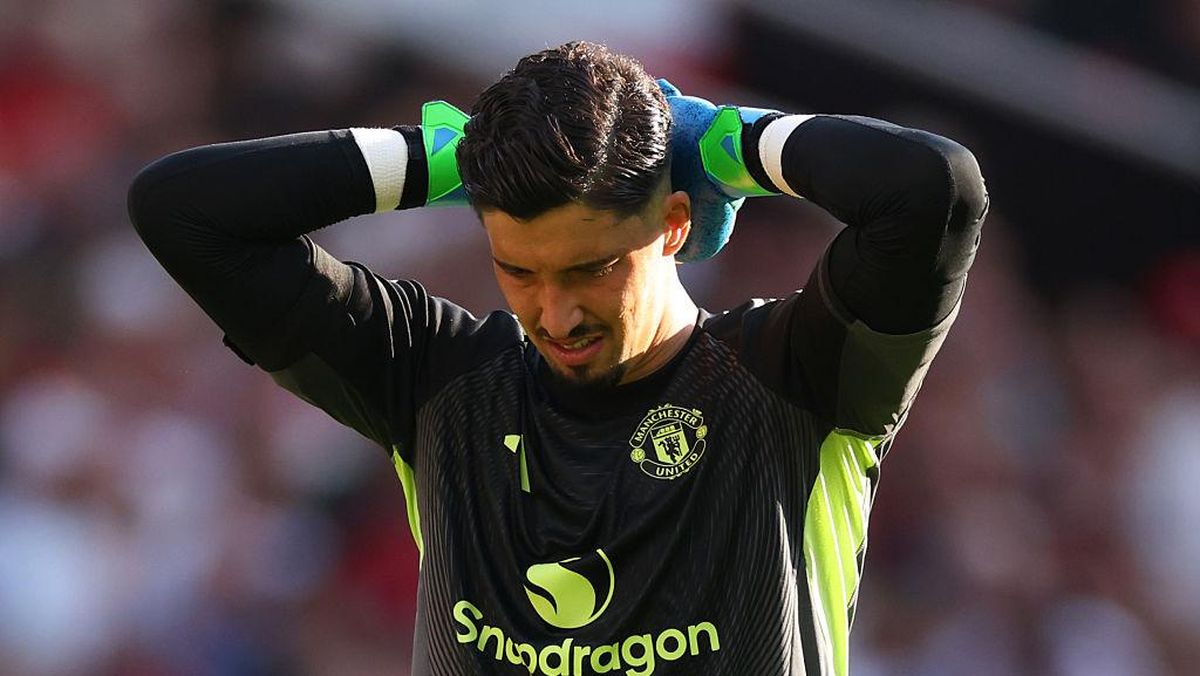 Tekanan di Manchester United: Blunder Bayindir Picu Debat Kiper Utama Baru