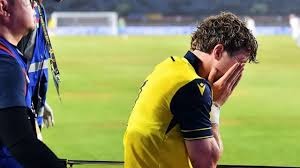 Cedera Ole Romeny: Pukulan bagi Oxford United dan Timnas