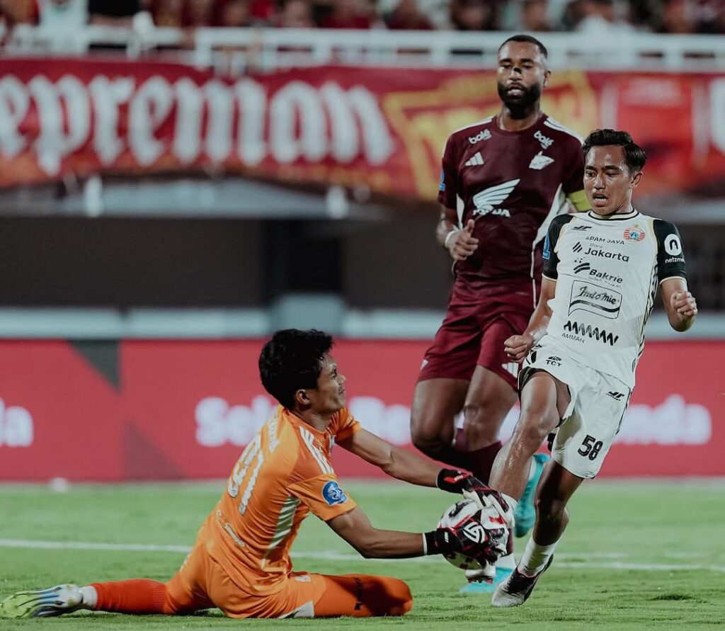 PSM Makassar Berhasil Bungkam Persija Jakarta 2-0