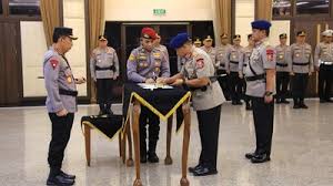 27 Perwira Polri Naik Pangkat: 4 Menyandang Bintang Tiga