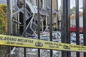 Ledakan Hebat di Gedung Farmasi Tangsel, Polisi Selidiki Penyebab