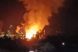 Kilang Dumai Terbakar: Respons Cepat Pertamina Redam Api