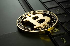 Ancaman Tarif 100% AS ke China: Gejolak Pasar Kripto dan Balasan Beijing