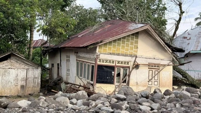 Bantuan Rp15 Juta & Huntara: Solusi Rumah Korban Bencana