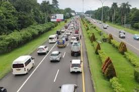 Strategi One Way Tol Trans-Jawa Urai Macet Libur Nataru